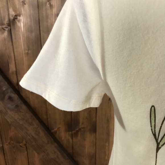 Social Scene Ivory Short Sleeve Tee Size XS - Picture 6 of 7